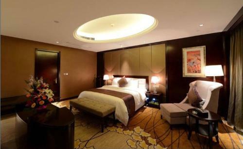 Jinling New Town Hotel