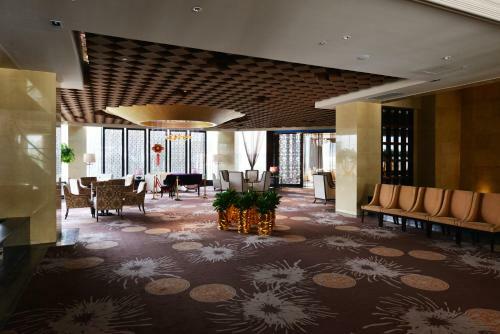 Jinling New Town Hotel
