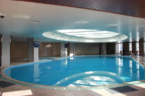 Jinling New Town Hotel