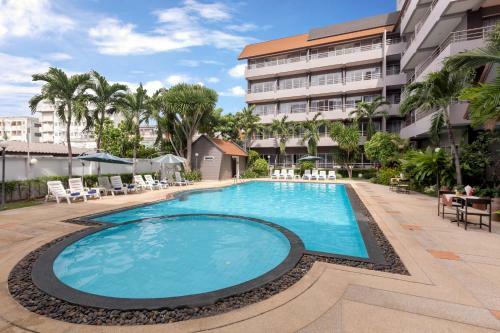 Hotel The Holiday Resort