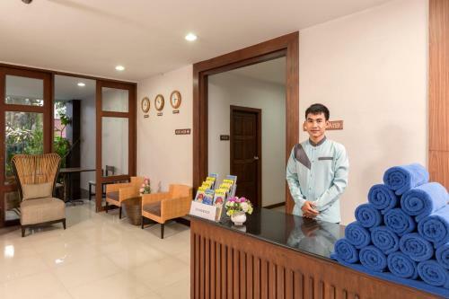 Hotel The Holiday Resort