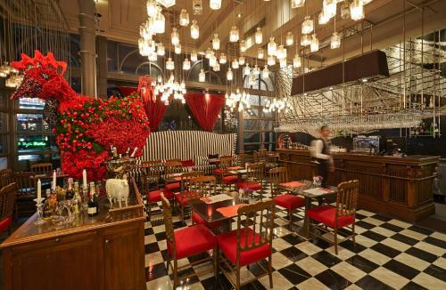 Hotel Woodlands Suites Serviced Residences