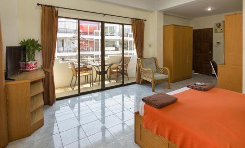 Hostal Valentines Guest House