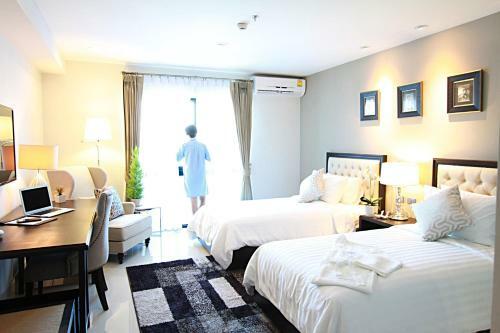 S.n. Plus Hotel