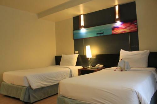 Sunshine Hotel & Residences