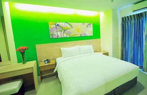Hotel R-con@siam