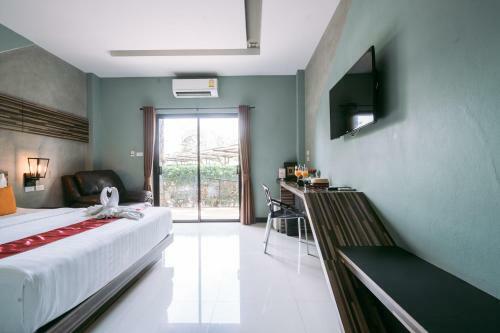 Ray Hotel Buriram