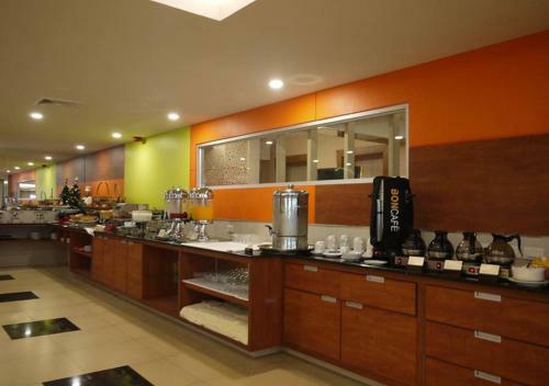 Long Beach Cha-am Hotel