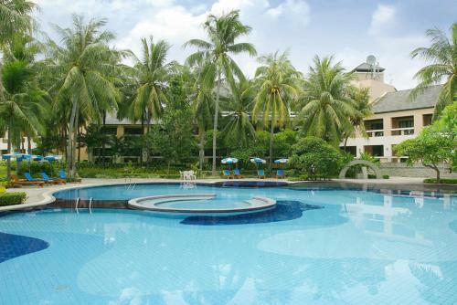 The Imperial Lake View Hotel And Golf Club
