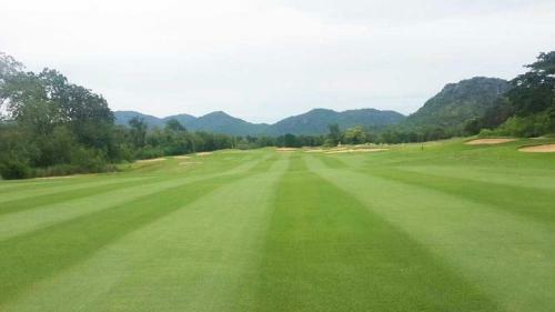 The Imperial Lake View Hotel And Golf Club