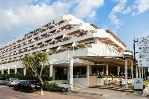 Methavalai Hotel