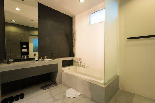 Hotel Cher Resort