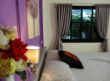 Hostal The Beach Cha Am Guest House