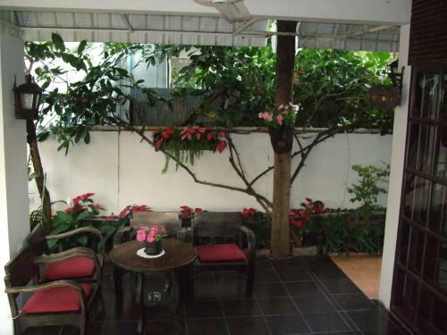 Hostal Rachamankha Flora House