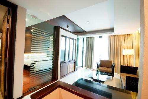 Hotel Tara Mantra Cha-am Resort