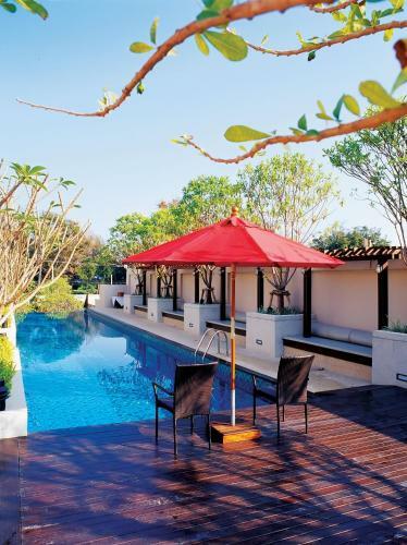 Hotel Tara Mantra Cha-am Resort