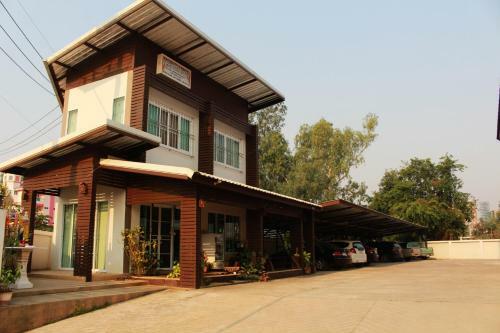 Apartamentos Pornkasem House