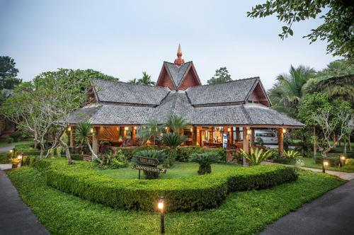 Hotel Phowadol Resort And Spa