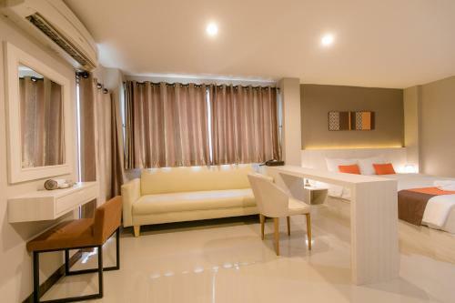 De Hug Hotel & Residence