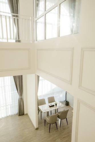 De Hug Hotel & Residence