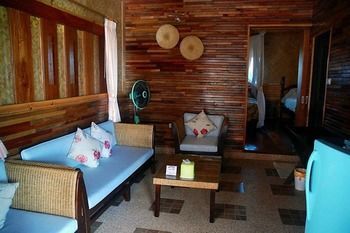 Hotel Baan Soontree Resort