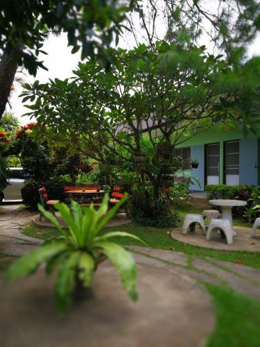 Hotel Baan Bua Guest House