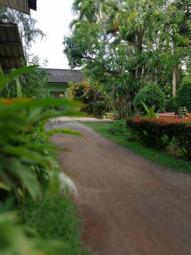 Hotel Baan Bua Guest House