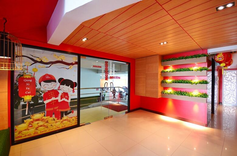 Pb Grand Hotel