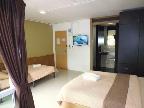 Albergue 24 Guest House