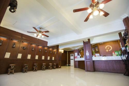 Hotel Chiangmai 7 Days Inn