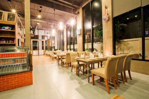 Blue Wave Hotel Hua Hin