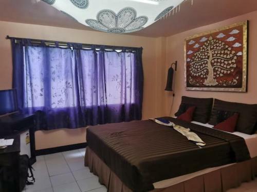 Hostal All In 1 Guesthouse
