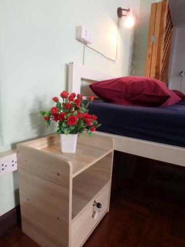 Hostal Wayside Guesthouse