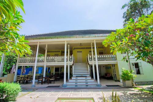 Hotel Baan Bayan - Hua Hin