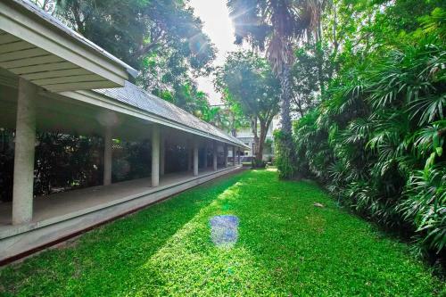 Hotel Baan Bayan - Hua Hin