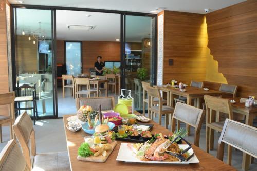 Cmor Hotel Chiang Mai