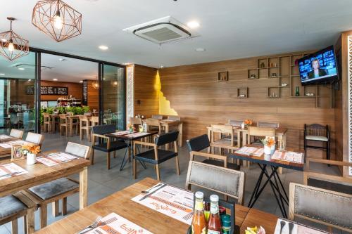 Cmor Hotel Chiang Mai
