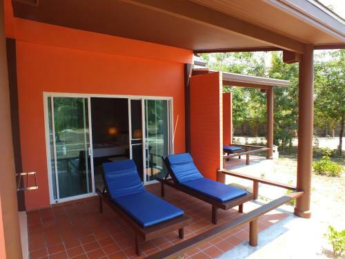 Hotel C&n Kho Khao Beach Resort