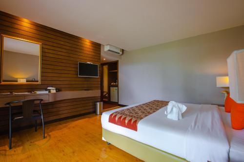 Hotel C&n Kho Khao Beach Resort