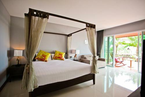 Hotel C&n Kho Khao Beach Resort