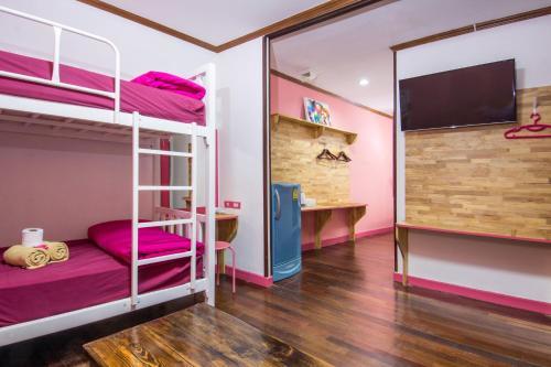 Hostal Central Guesthouse