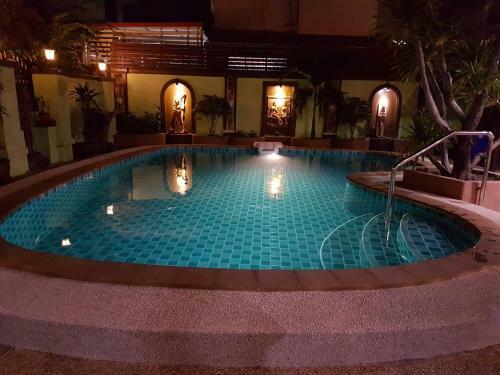 Hostal Mai Thai Guest House
