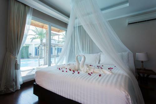 Hotel The Verona Hua Hin