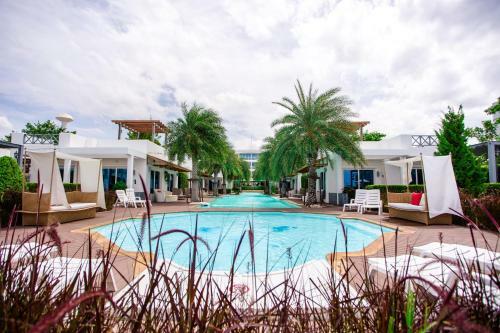 Hotel The Verona Hua Hin