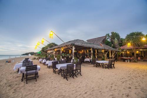 Lanta Nice Beach Resort
