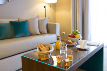 Hotel Fraser Suites Harmonie Paris La Defense
