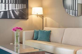 Hotel Fraser Suites Harmonie Paris La Defense