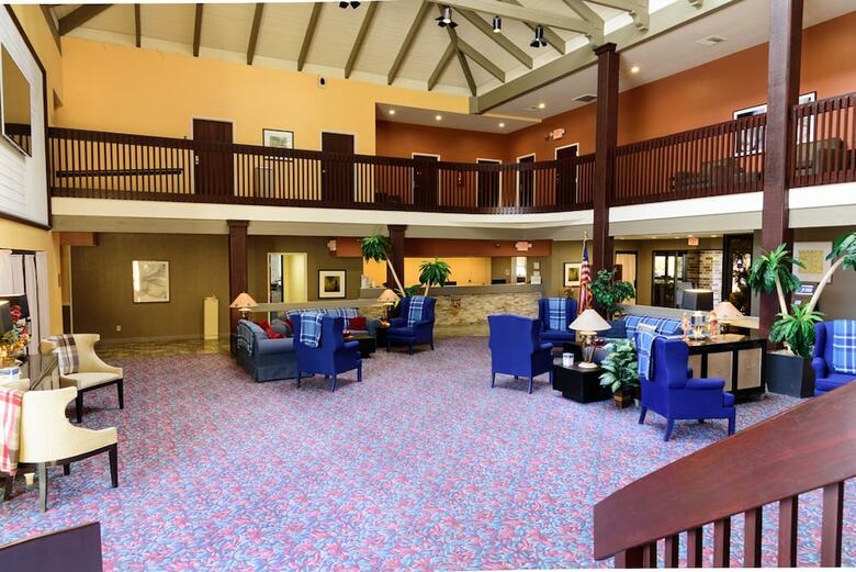 Hotel Heritage Inn Suites