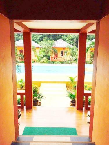 Peaceful Resort
