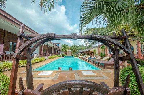Hotel Khum Laanta Resort